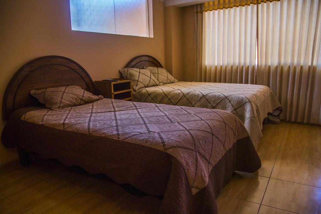 Wisny Inn Puno Extérieur photo